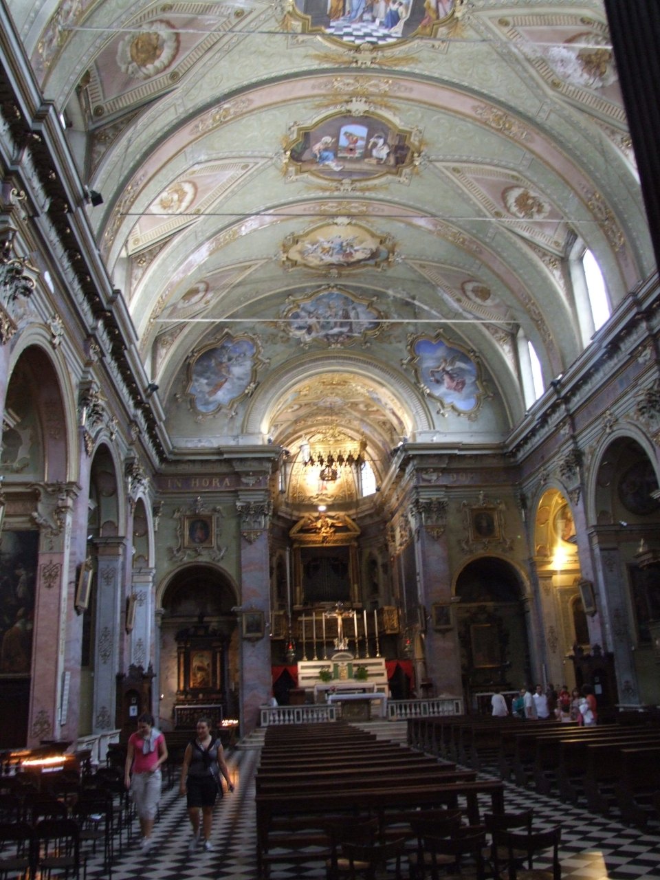 Jeden z wielu kościołów w Bergamo
