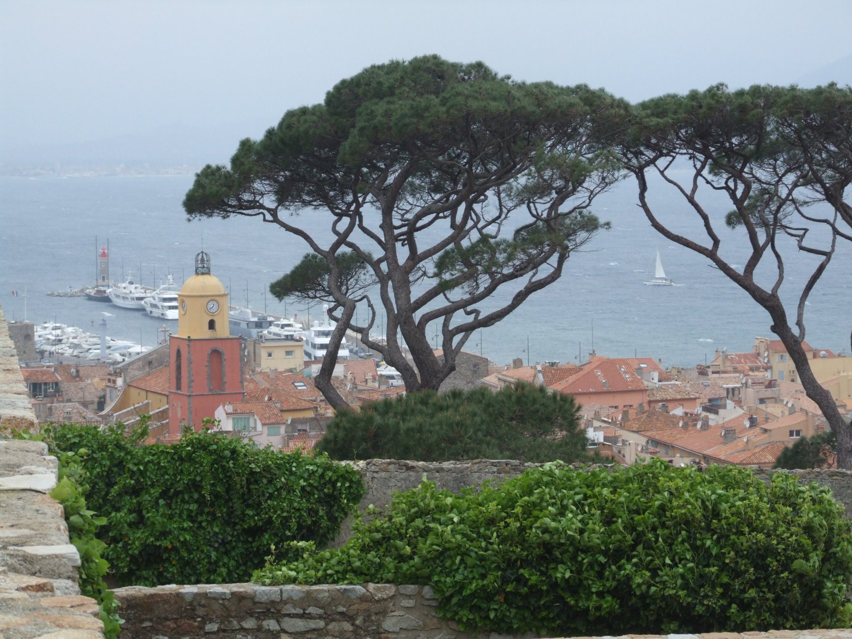 Saint-Tropez widziane z cytadeli
