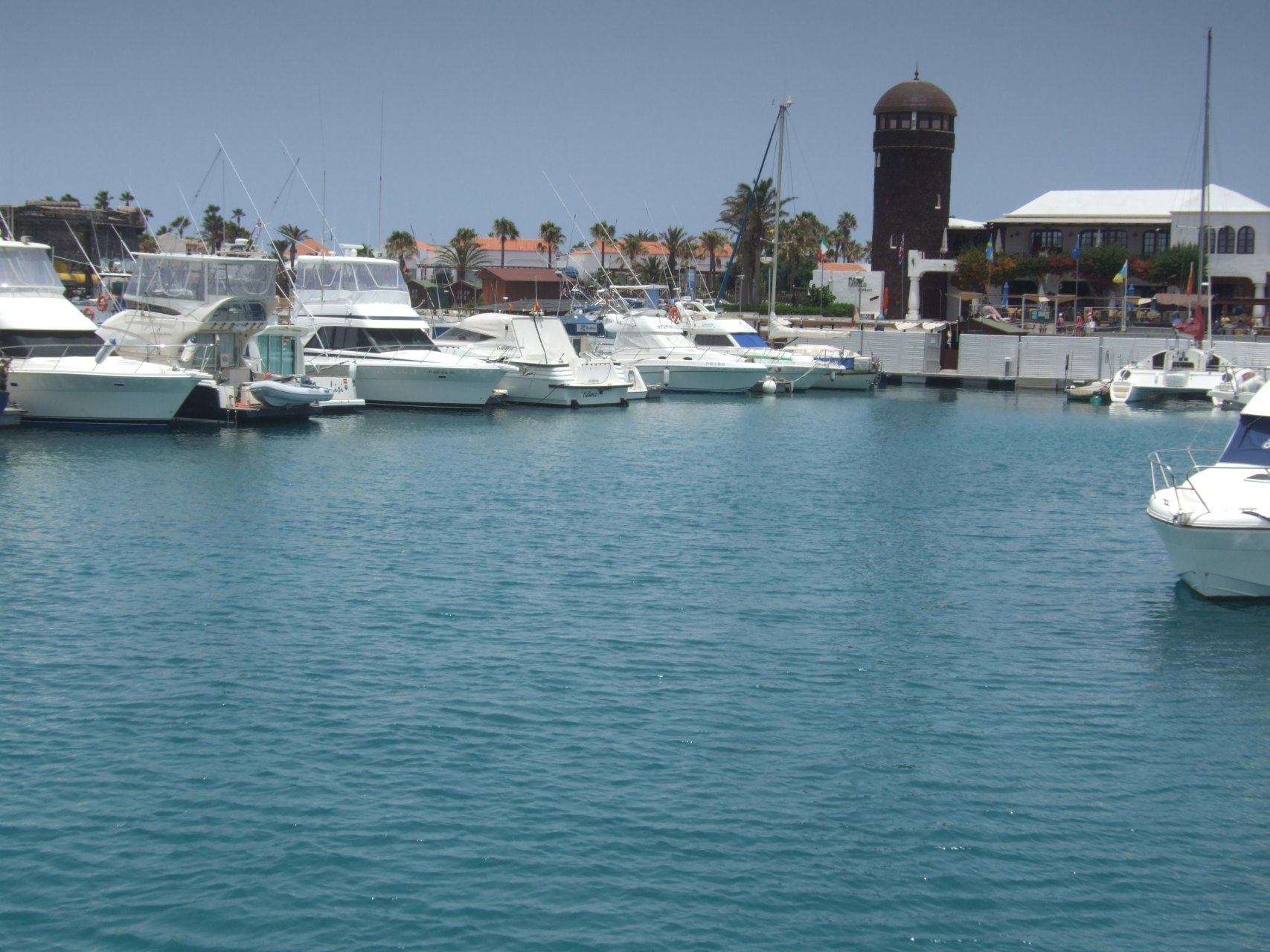 Port w Costa Caleta