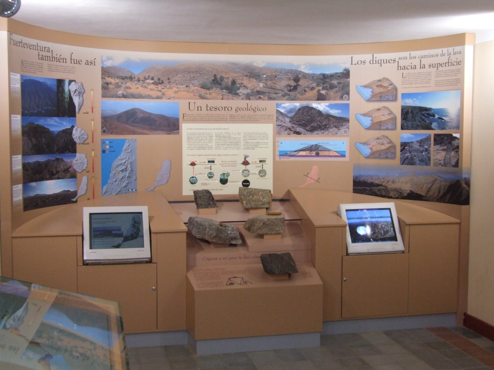 Ekspozycja przedstawiająca geologię wyspy