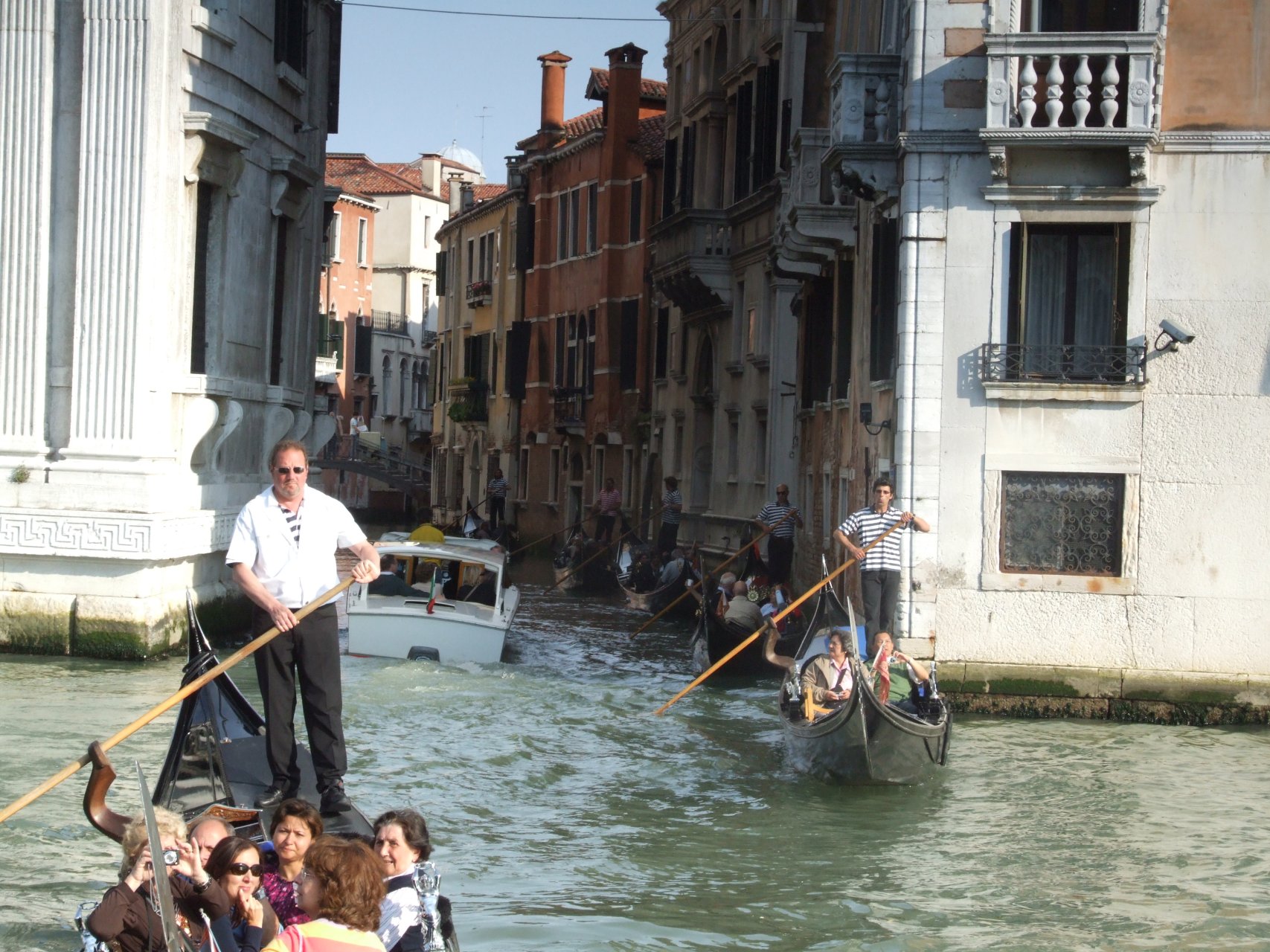 Gondola to przede wszystkim atrakcja dla turystów, droga atrakcja...
