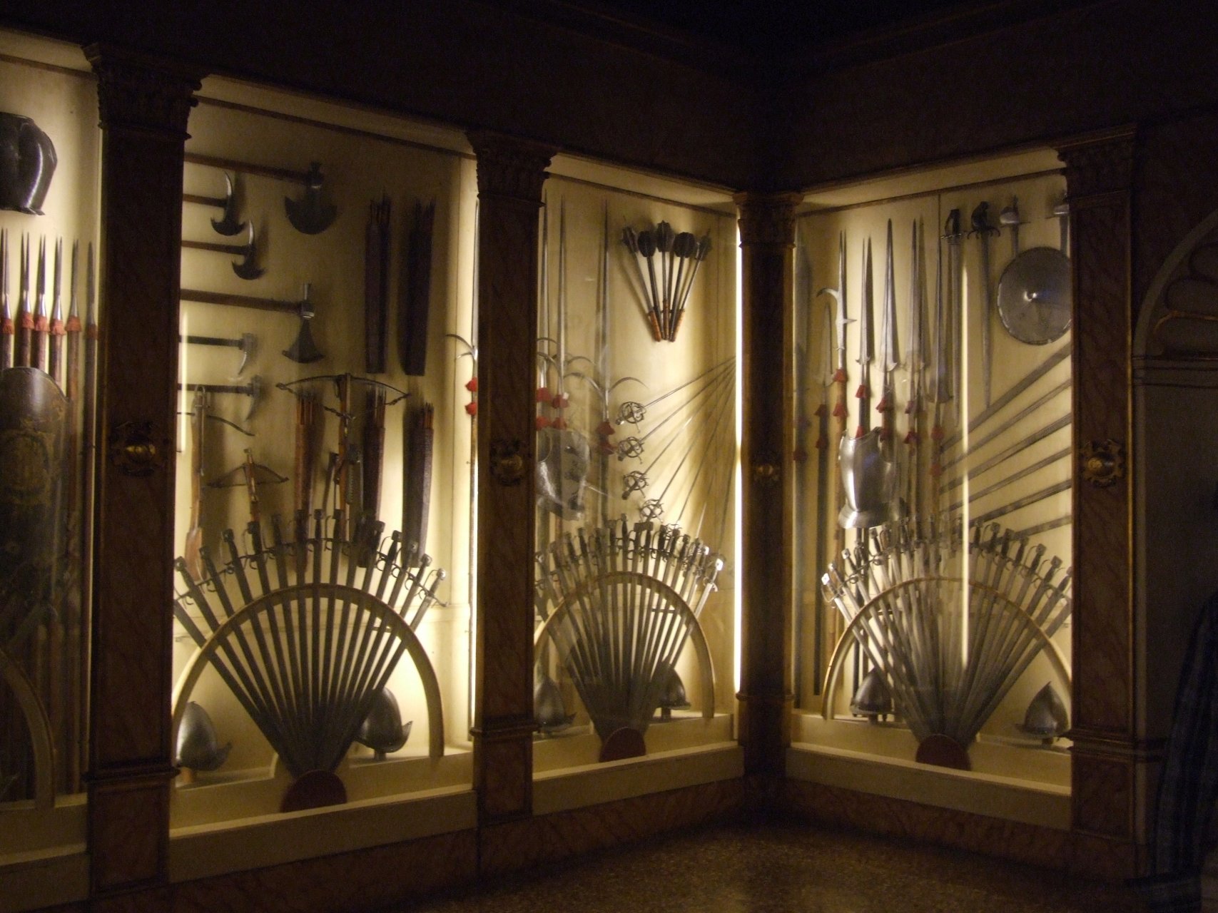 Kolekcji zbroi w Sala d’Armi