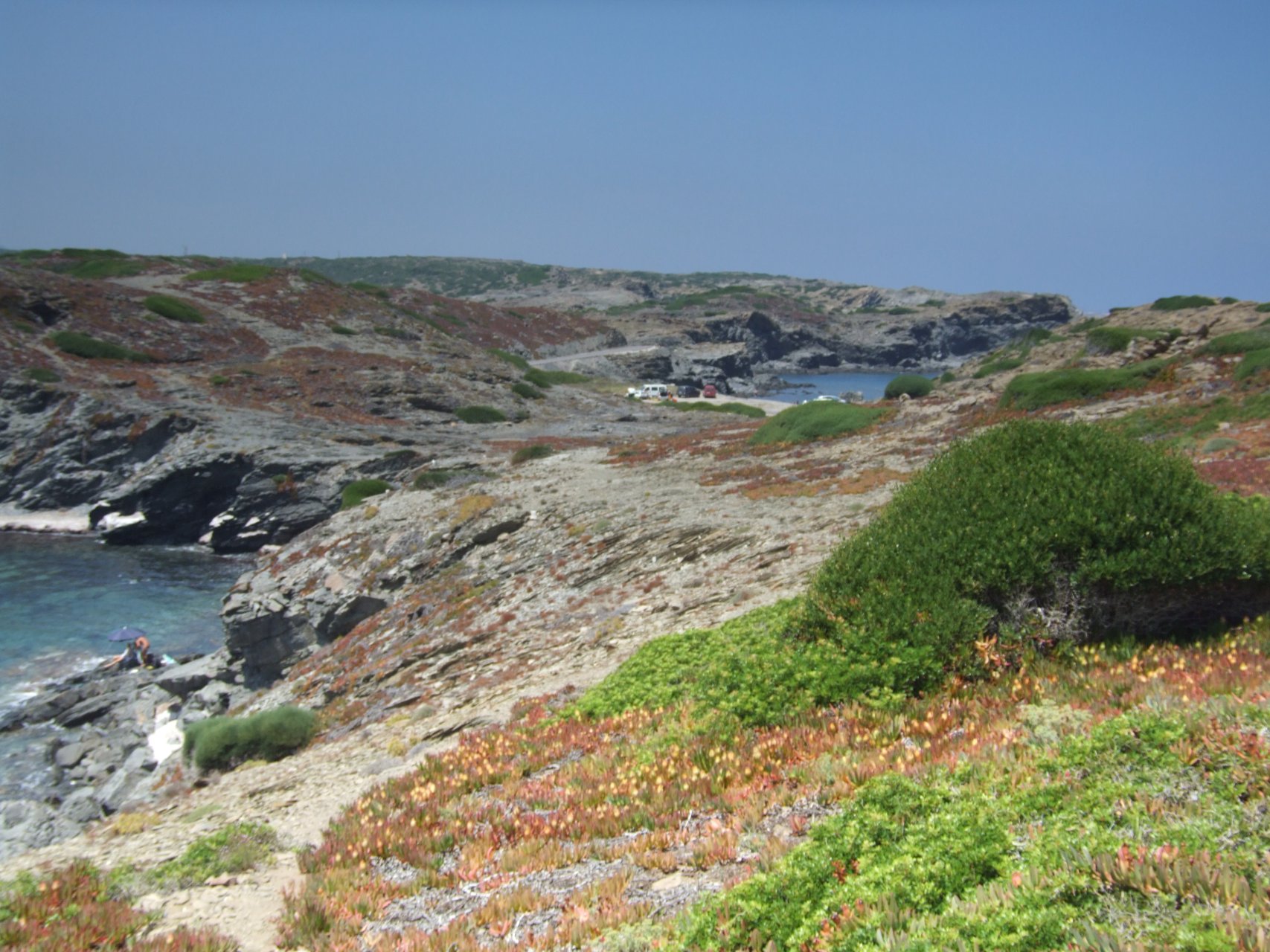 Wąska grobla oddzielająca Cap de Favàritx od reszty wyspy