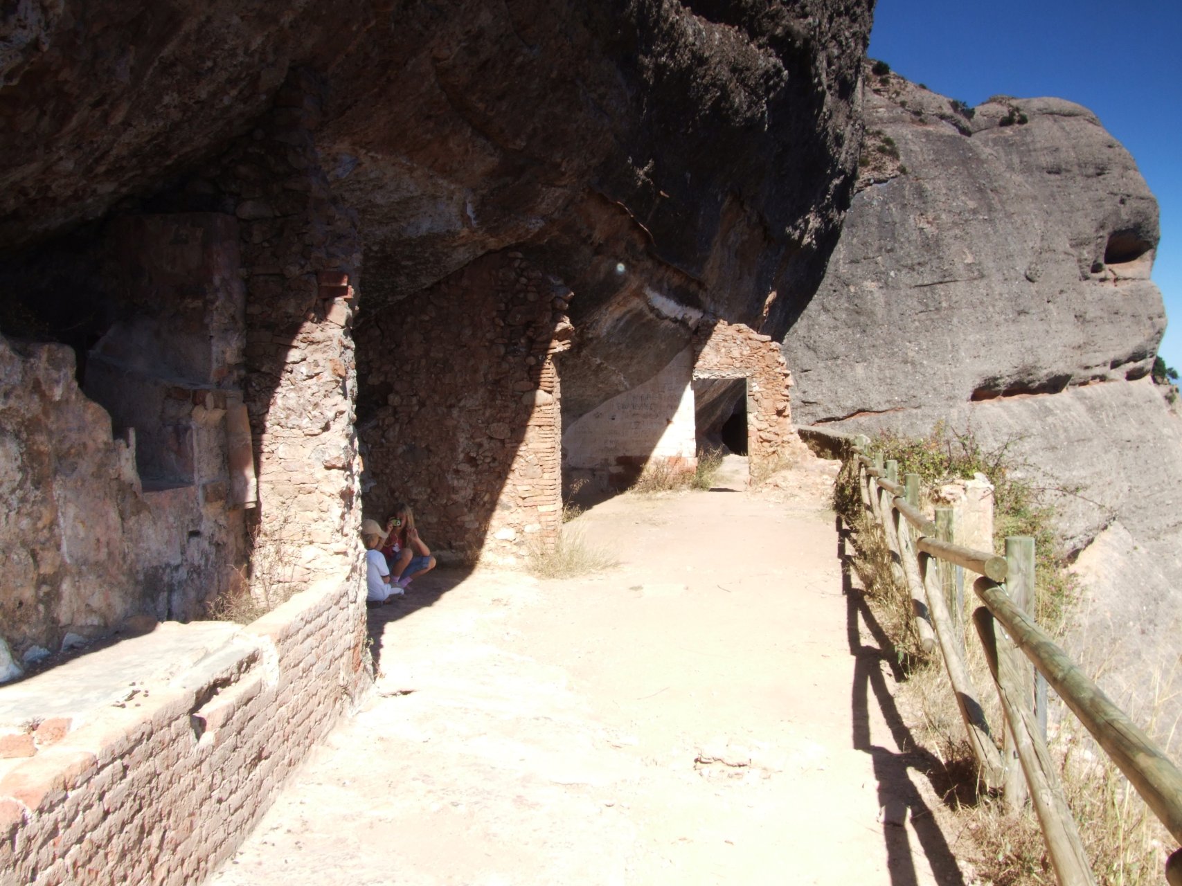 Ruiny klasztoru Sant Salvador