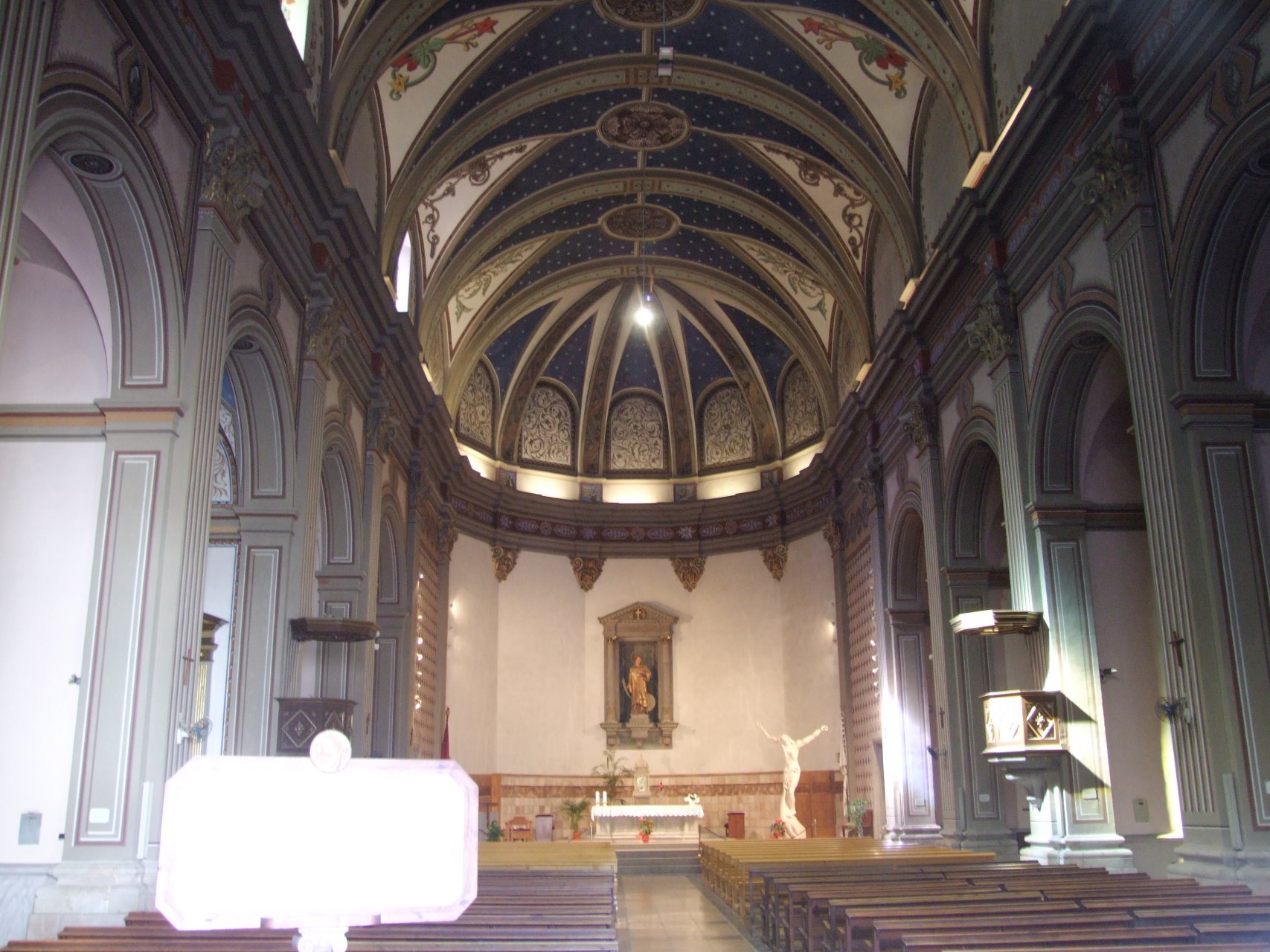 Wnętrze kościoła Sant Vicenç