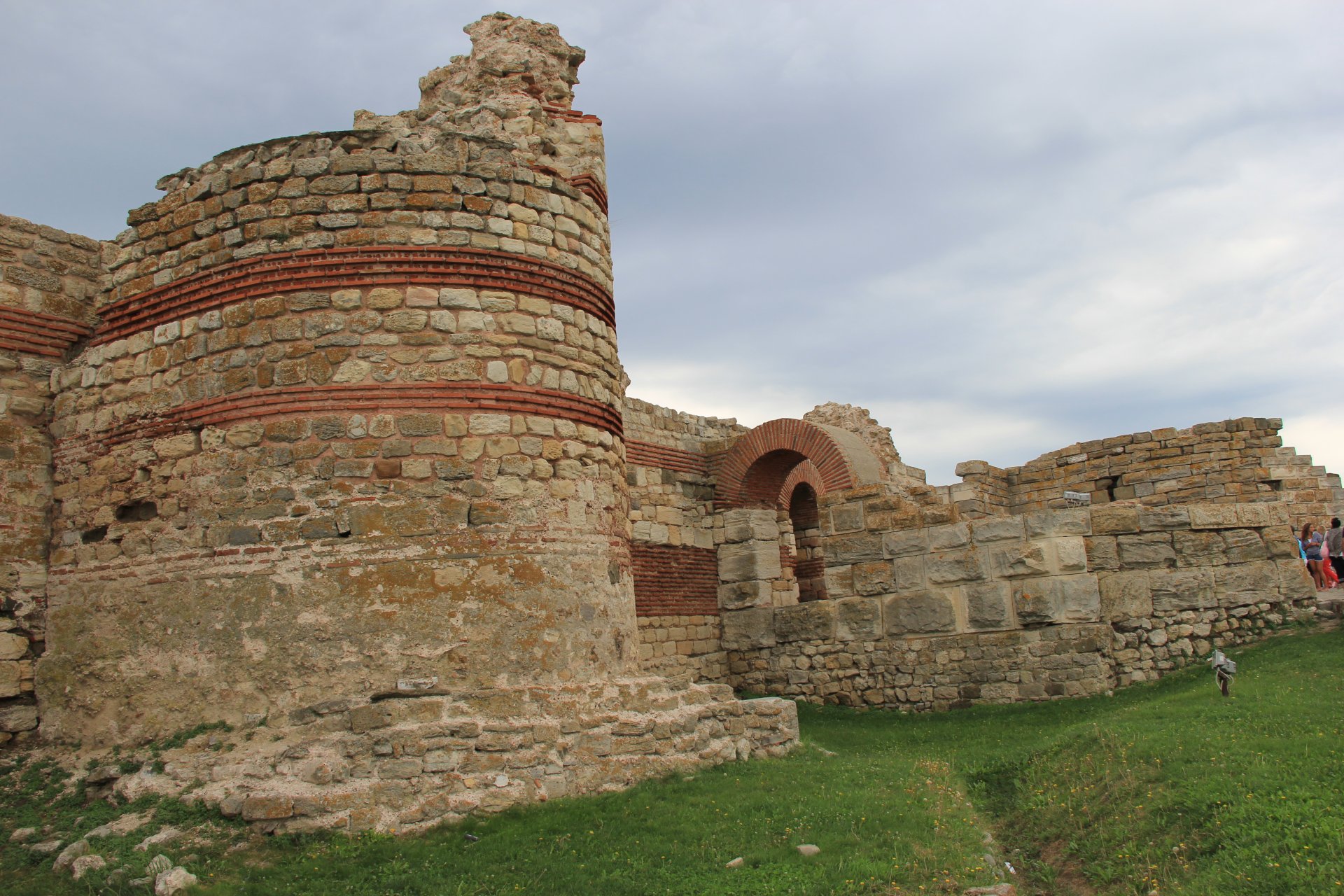 Ruiny murów obronnych