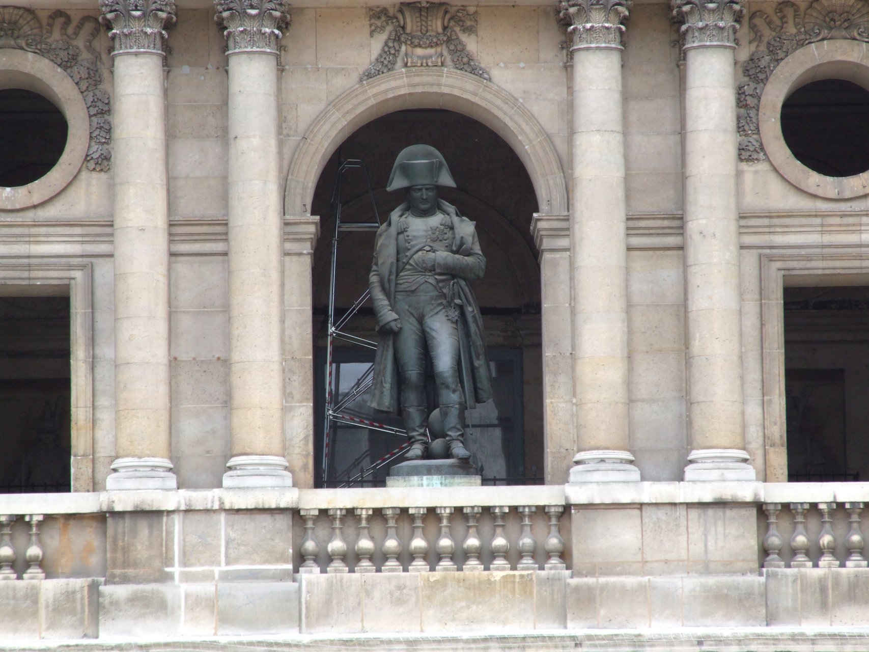 Musée de l'Armée - posąg Napoleona