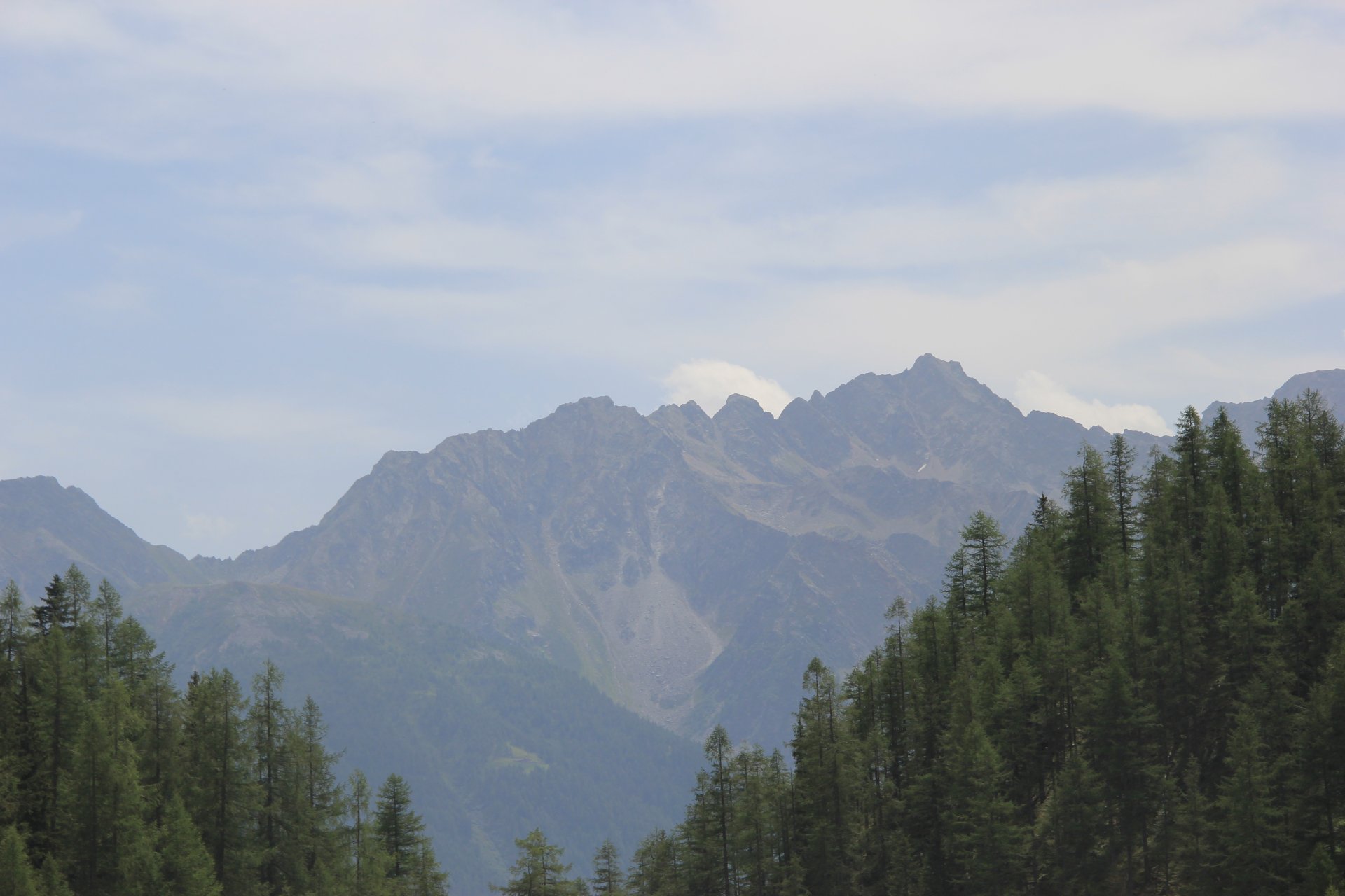 Widok z doliny Val di Saent