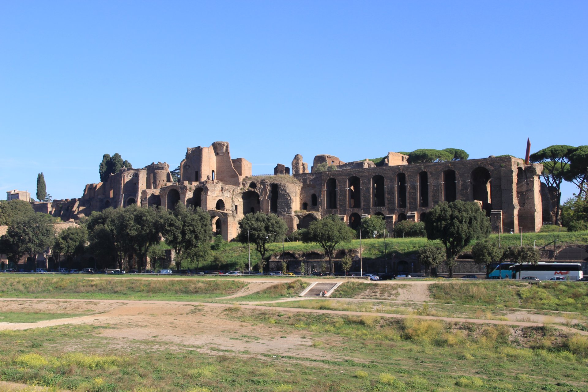 Pałac Domus Severiana widziany z Circus Maximus