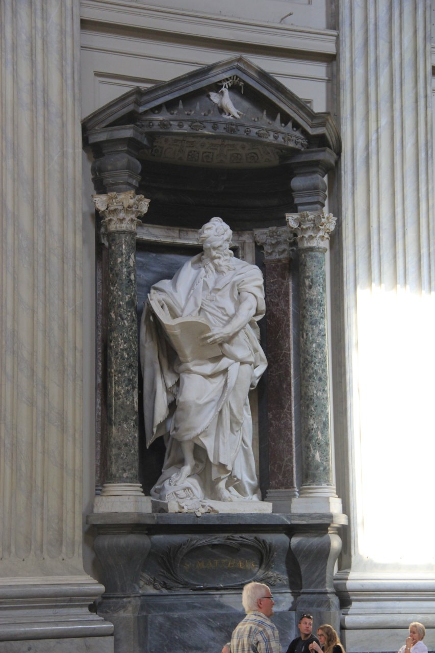 Posąg św. Mateusza