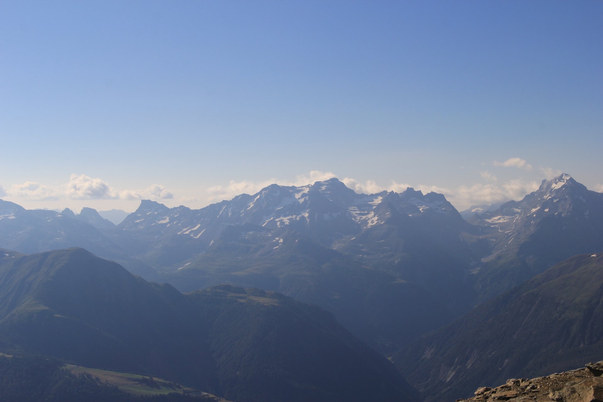 Widok na Alpy Pennińskie