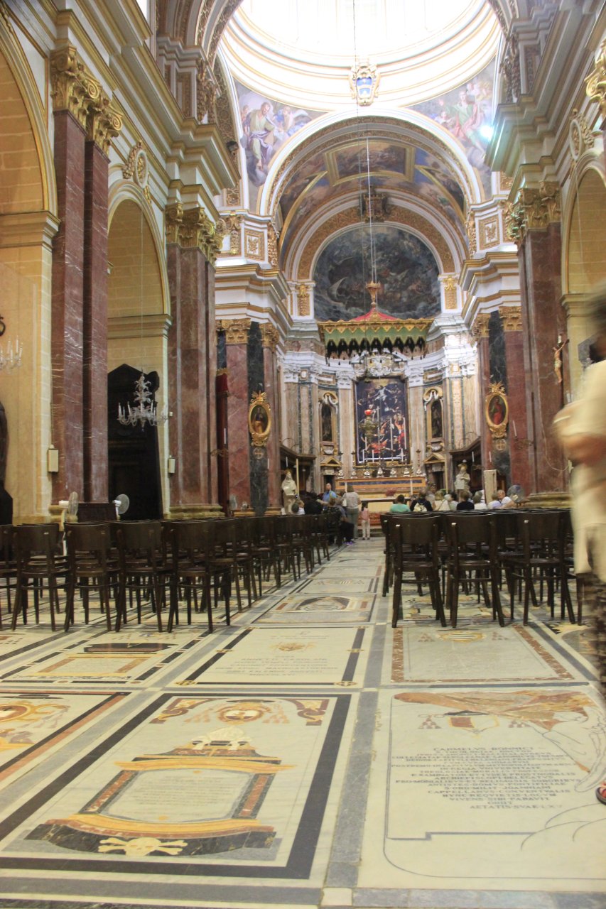 Wnętrze Katedry św. Pawła w Mdinie