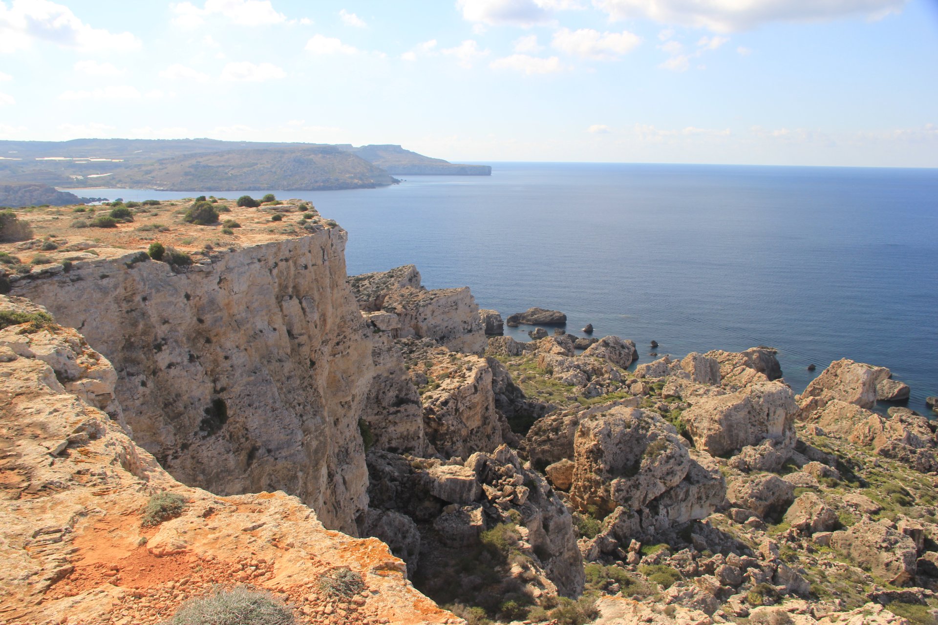 Klify na zachodnim wybrzeżu Malty