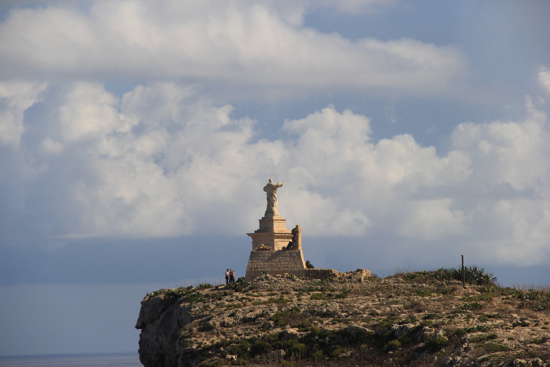 Statua św. Pawła na wyspie o takiej samej nazwie