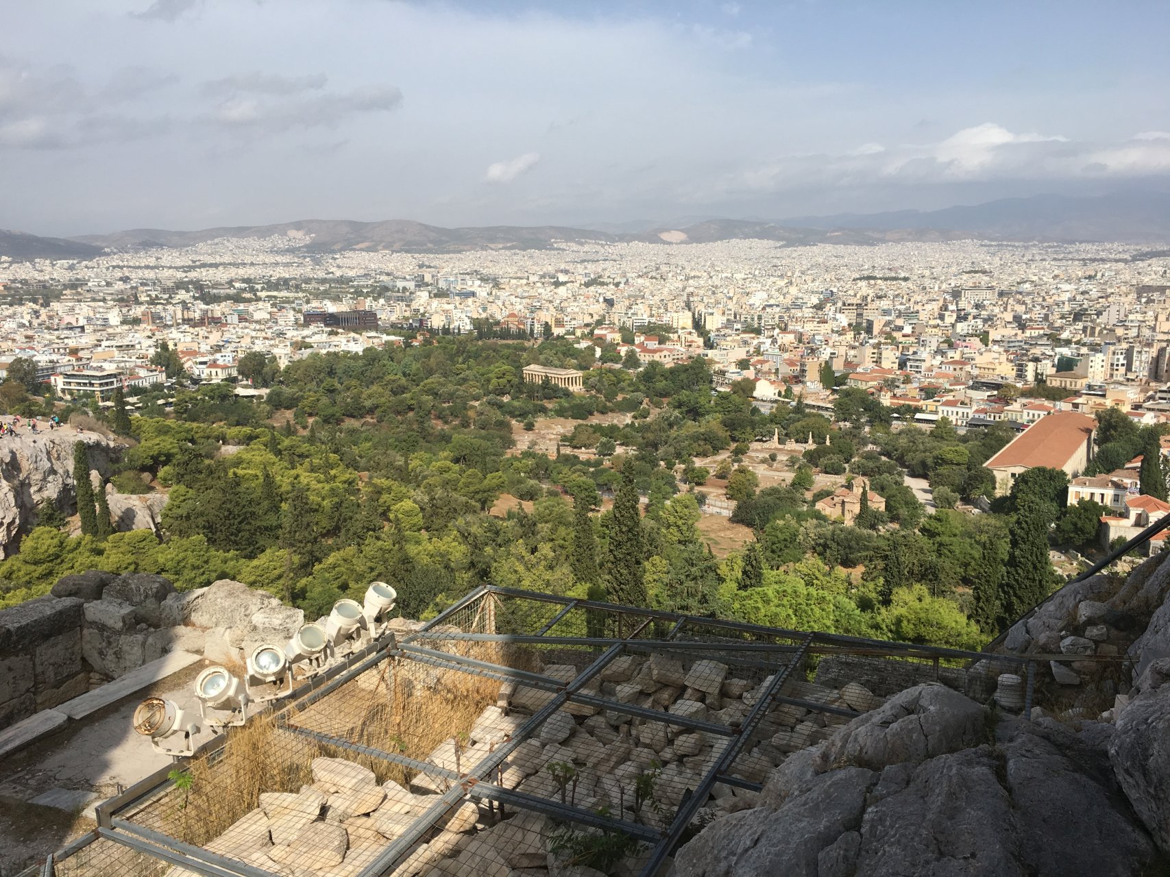 Panorama Aten z Akropolu (na pierwszym planie Grecka Agora)