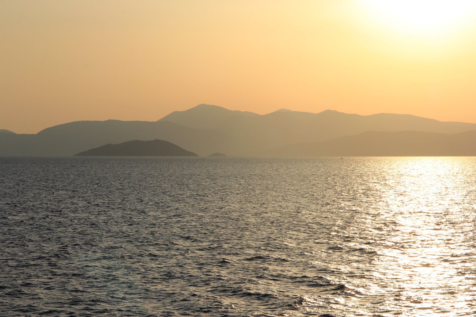 Zachód słońca nad Peloponezem