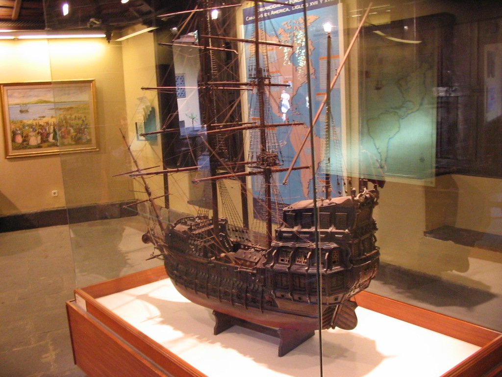 Casa de Colón - makiety statków z floty Kolumba