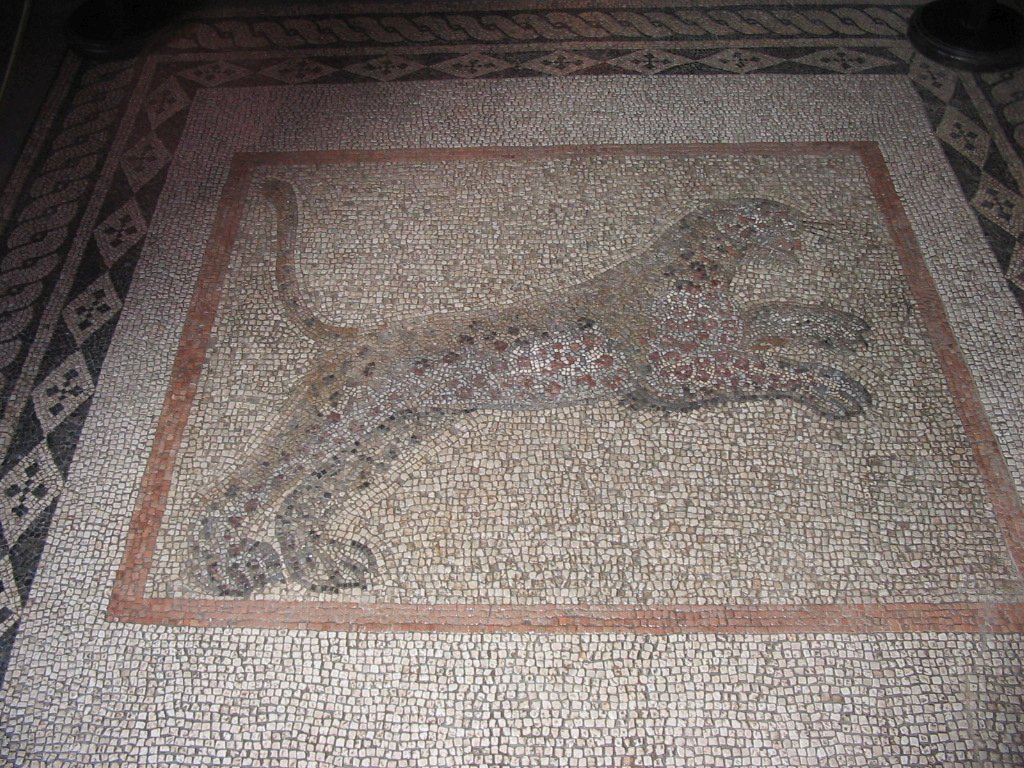 Pałac Wielkiego Mistrza - mozaika z tygrysem